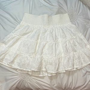 American eagle white skirt